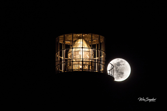 Full Moon behind Bodie island lighthouse